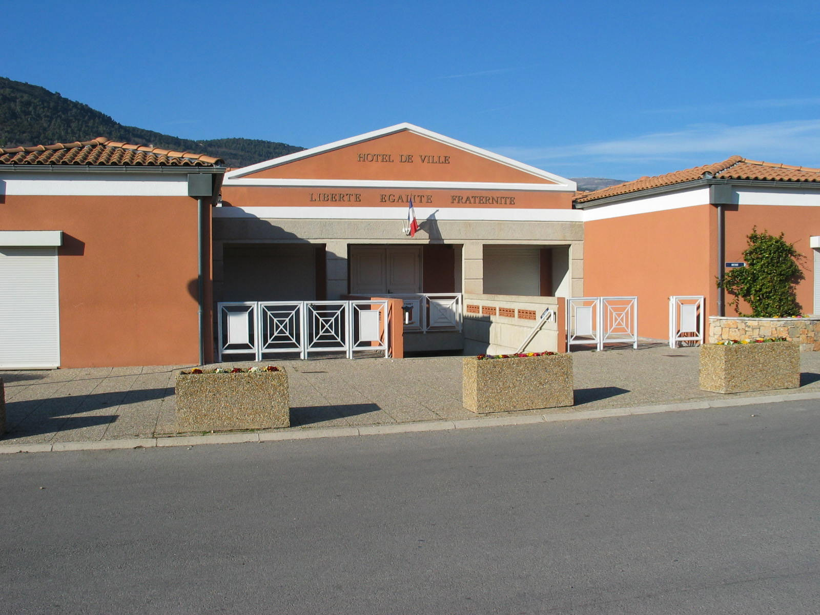 mairiefaçade.jpg